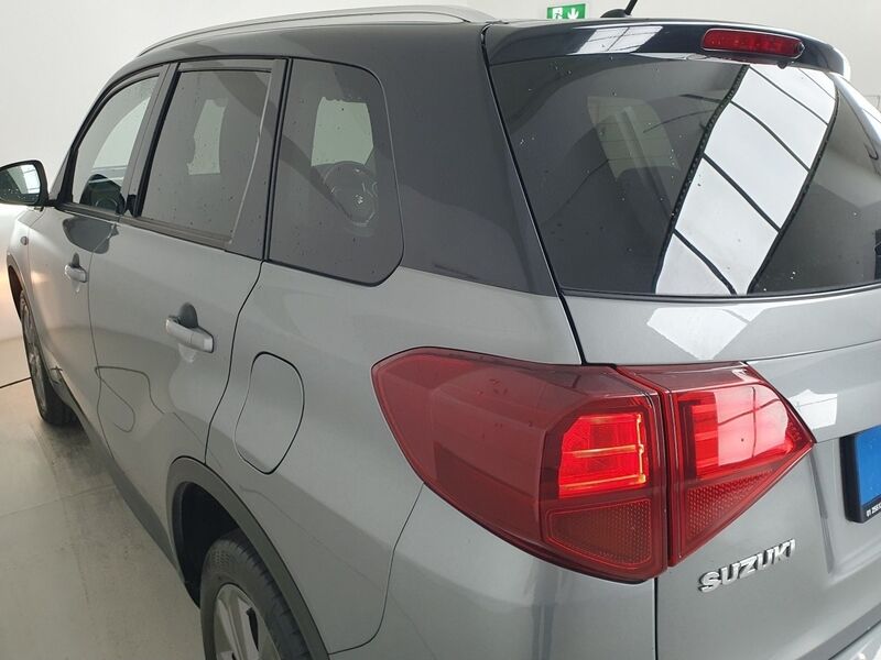 More views of Suzuki Vitara