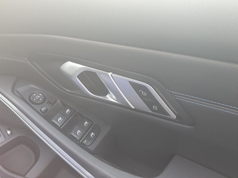 More views of BMW 3 Series