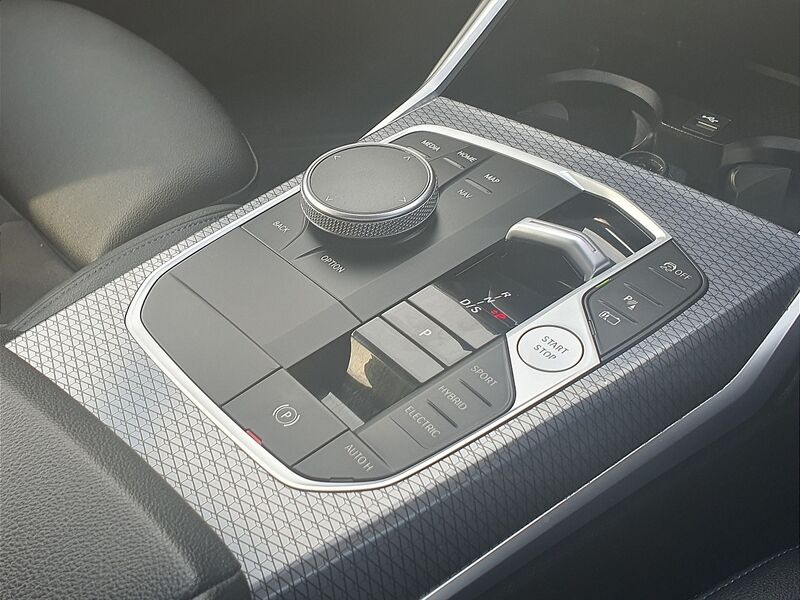 More views of BMW 3 Series
