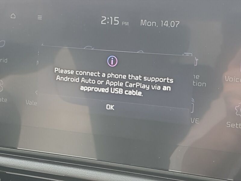 More views of Kia Niro