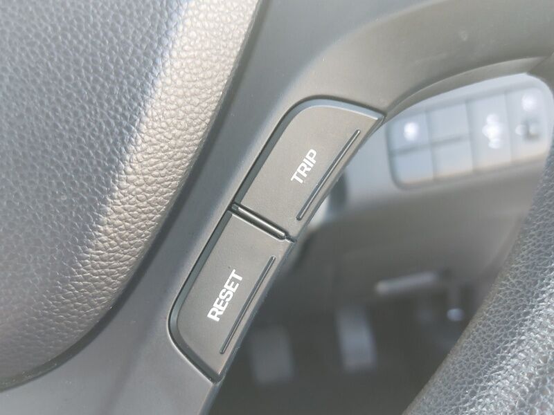 More views of Hyundai i10