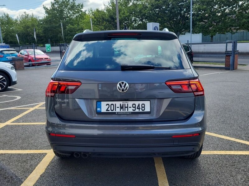 More views of Volkswagen Tiguan