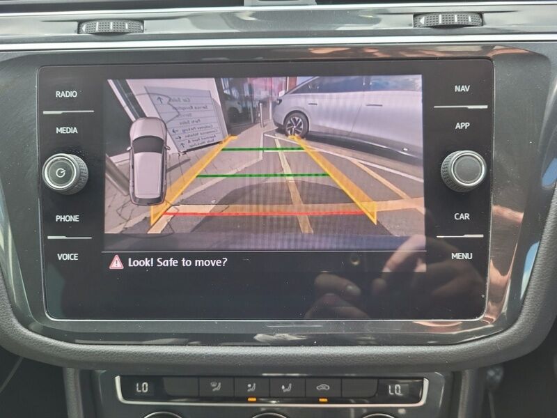 More views of Volkswagen Tiguan