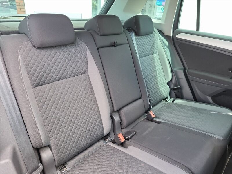 More views of Volkswagen Tiguan