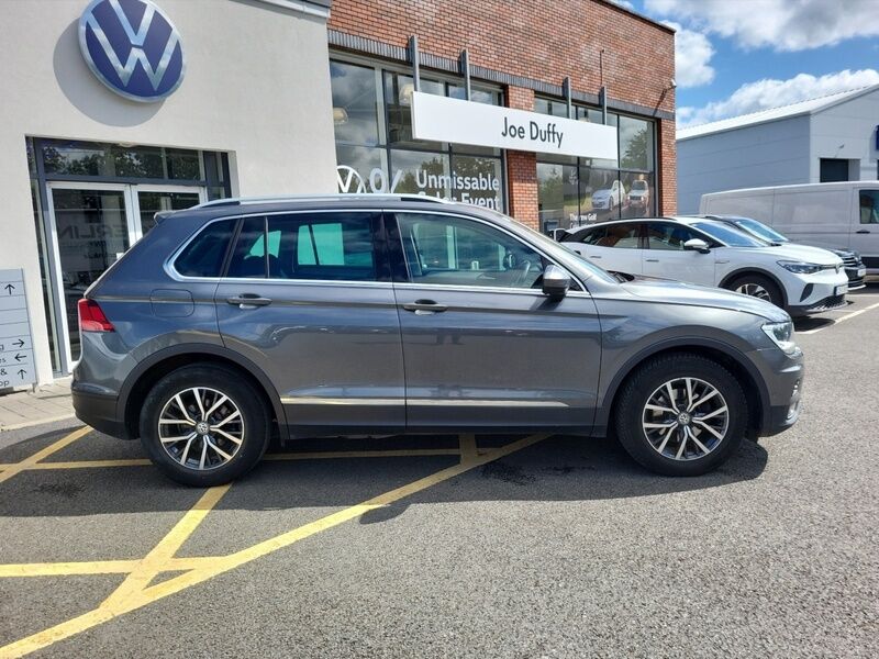 More views of Volkswagen Tiguan