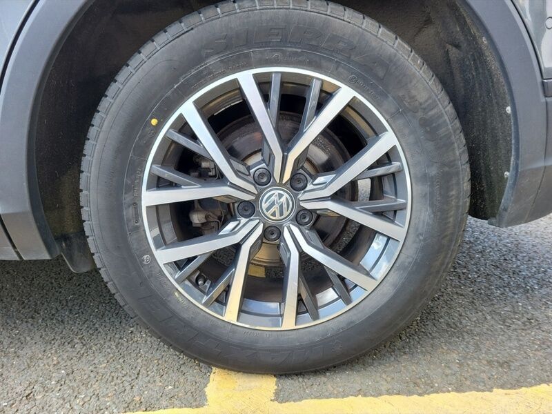 More views of Volkswagen Tiguan