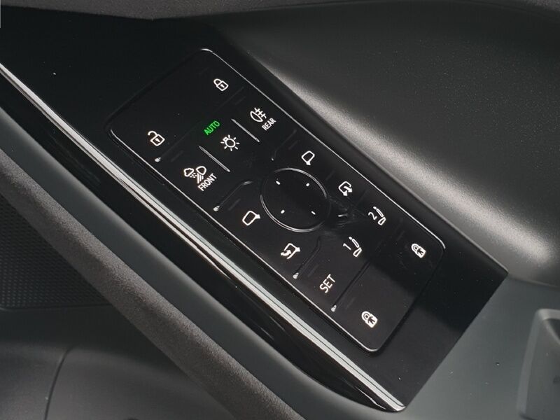 More views of Audi Q6 e-tron
