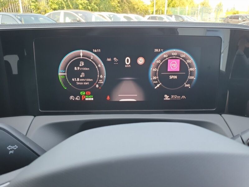 More views of Volkswagen Tiguan