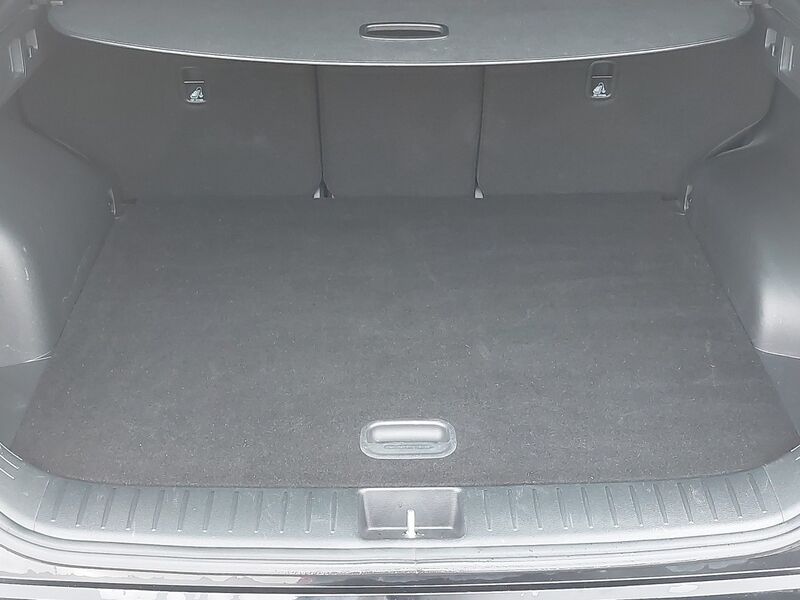 More views of Kia Sportage