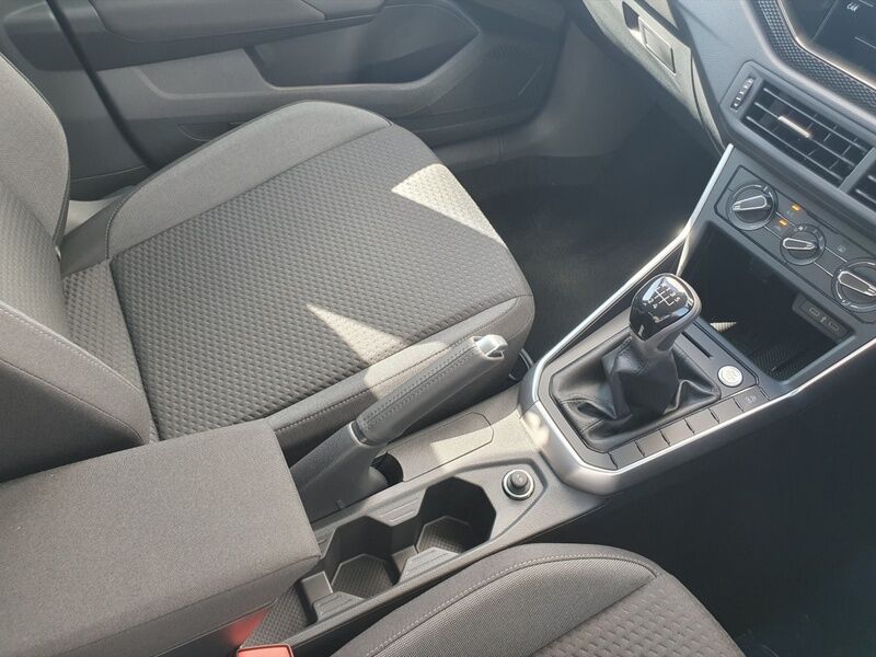 More views of Volkswagen Taigo