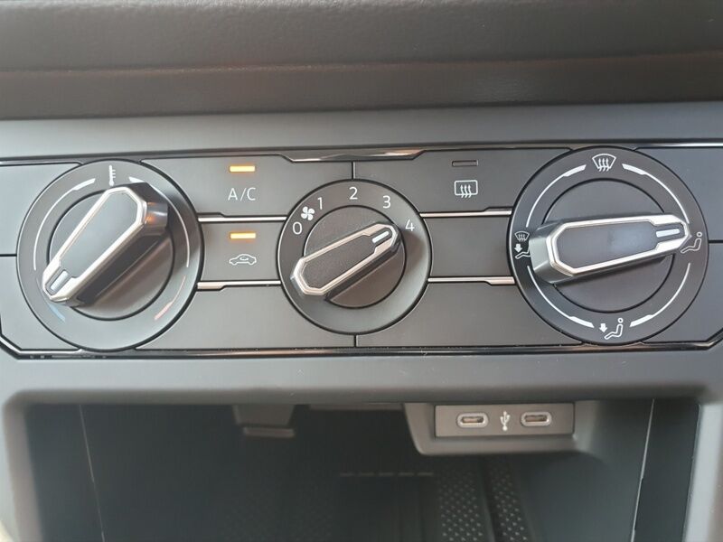 More views of Volkswagen Taigo