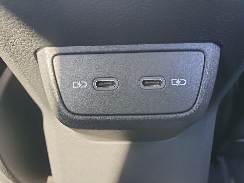 More views of Volkswagen Taigo
