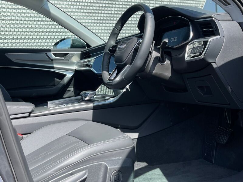 More views of Audi A6