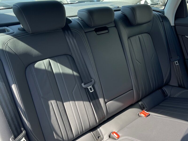 More views of Audi A6