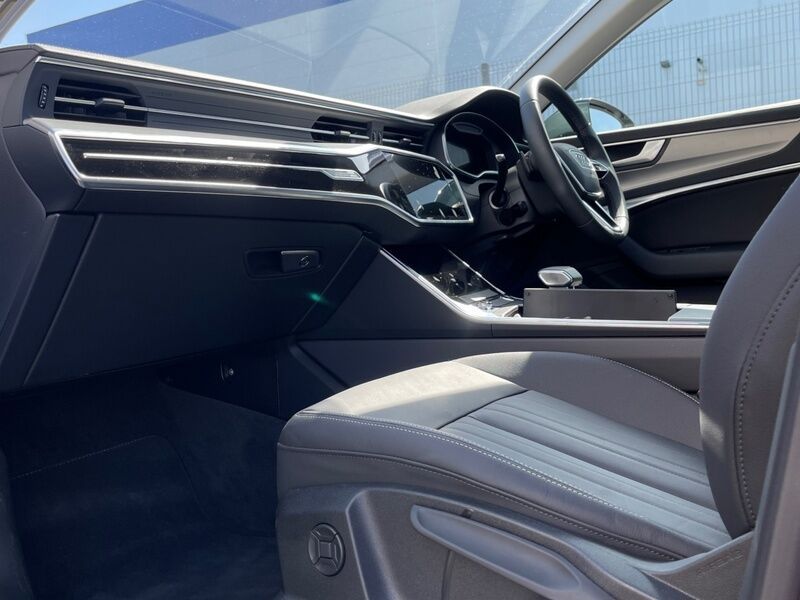 More views of Audi A6