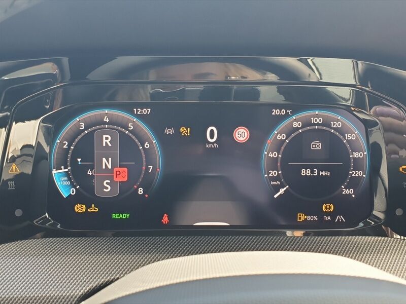 More views of Volkswagen Golf
