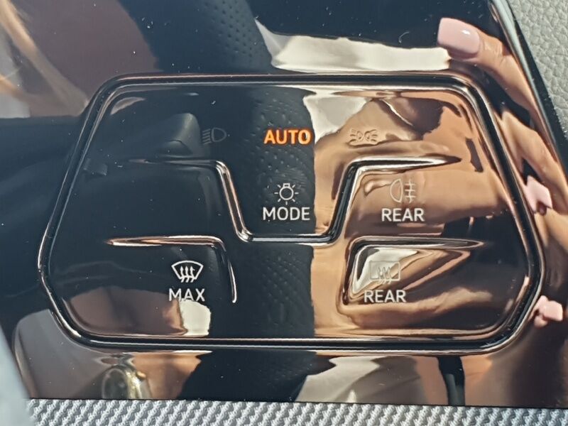 More views of Volkswagen Golf
