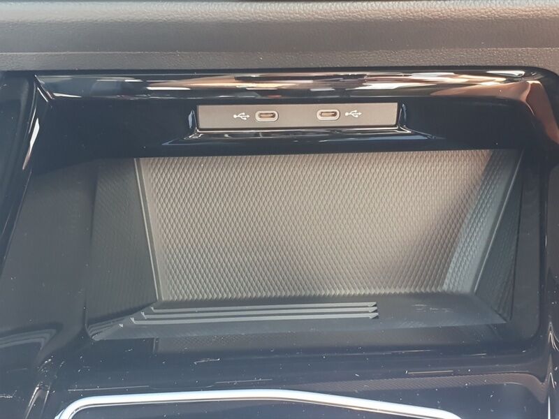 More views of Volkswagen Golf