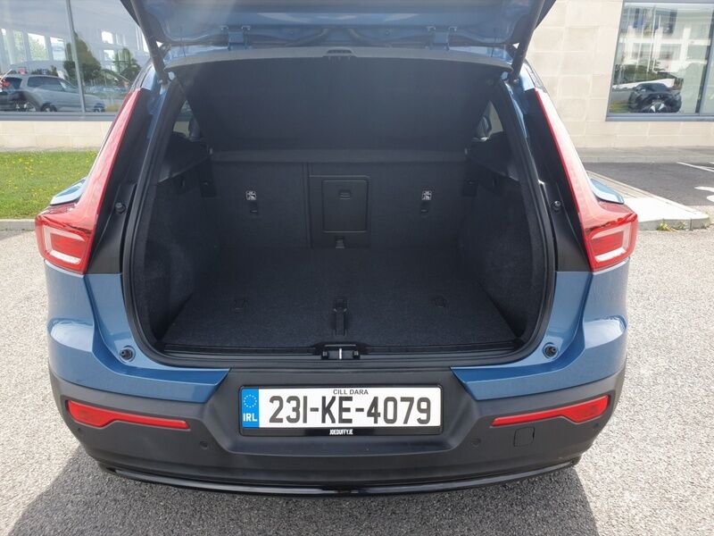 More views of Volvo XC40