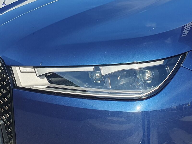 More views of BMW iX