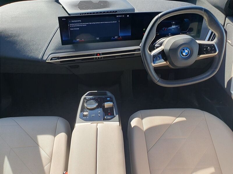 More views of BMW iX