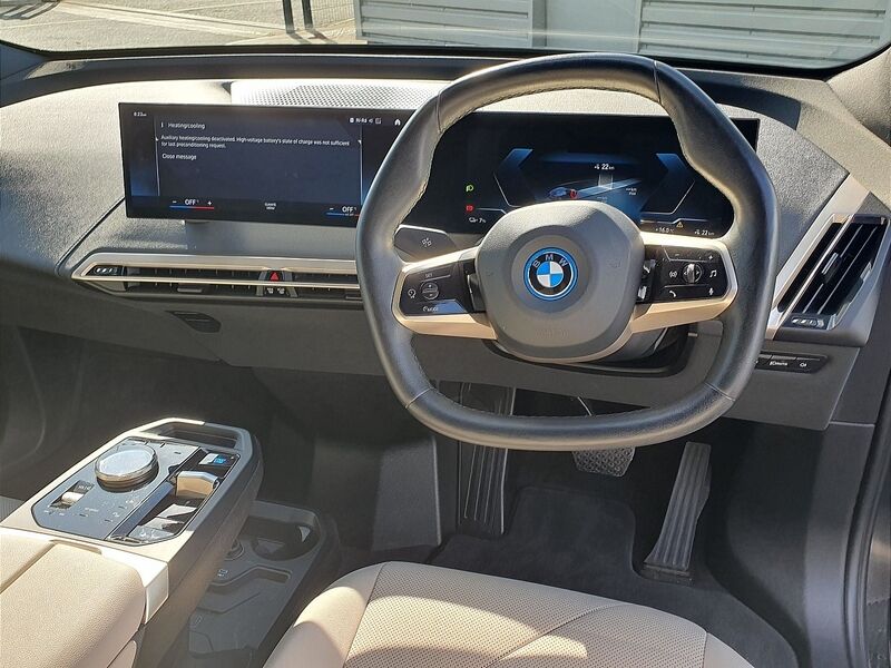 More views of BMW iX