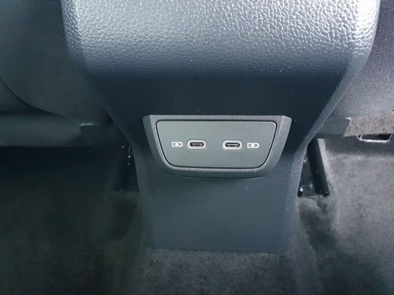 More views of Volkswagen Polo