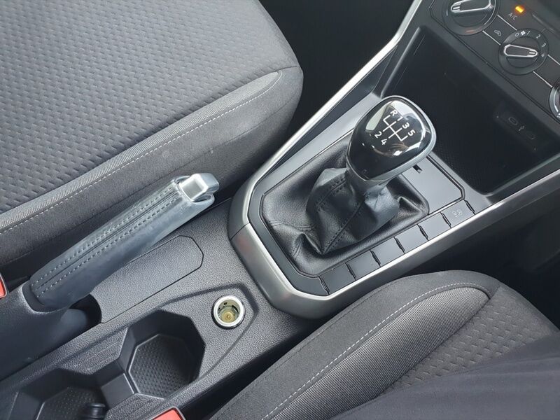 More views of Volkswagen Polo