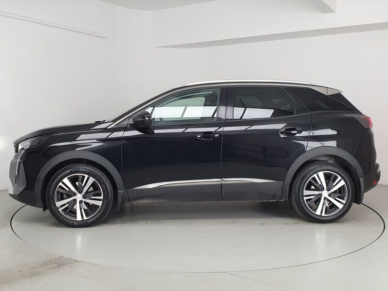 More views of Peugeot 3008