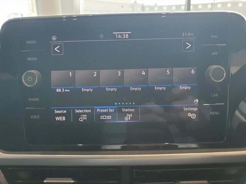 More views of Volkswagen T-Roc