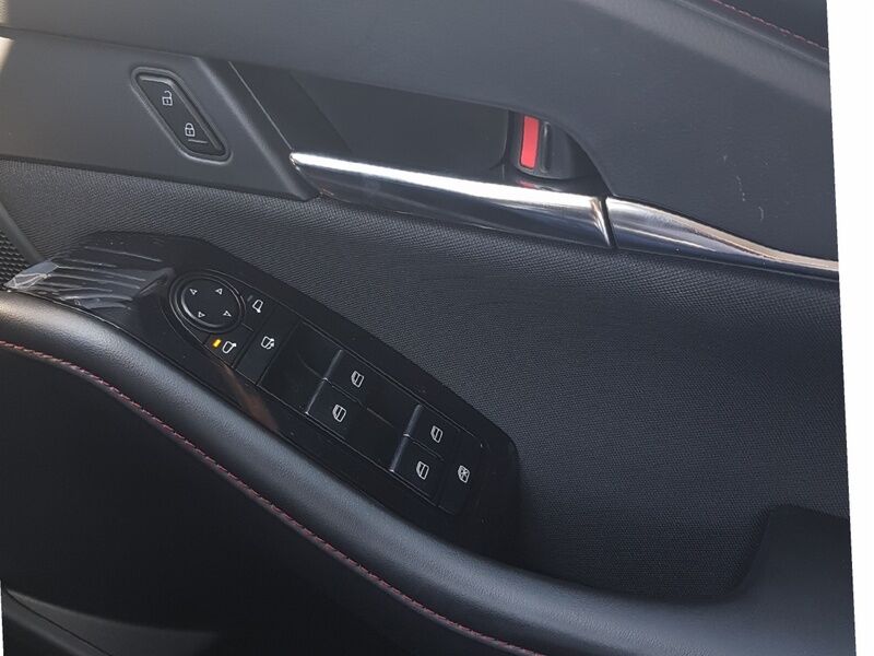 More views of Mazda CX-30