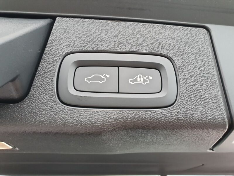 More views of Volvo XC60