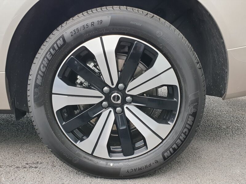 More views of Volvo XC60