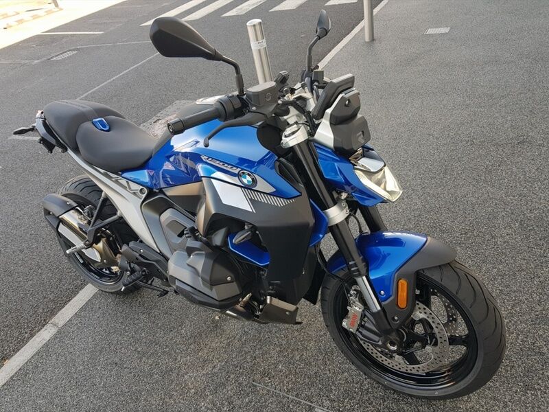 More views of BMW R 1300 R