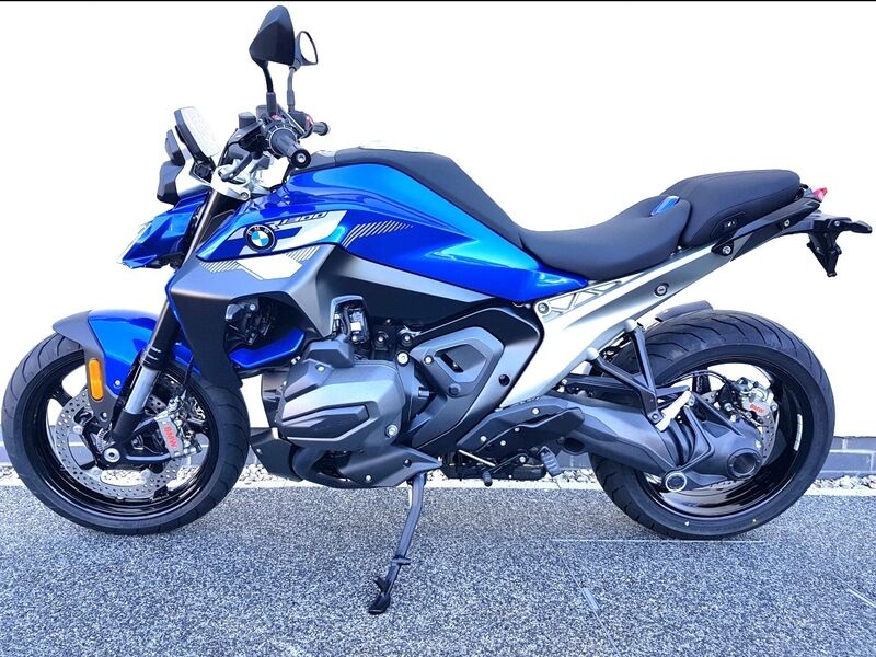 More views of BMW R 1300 R