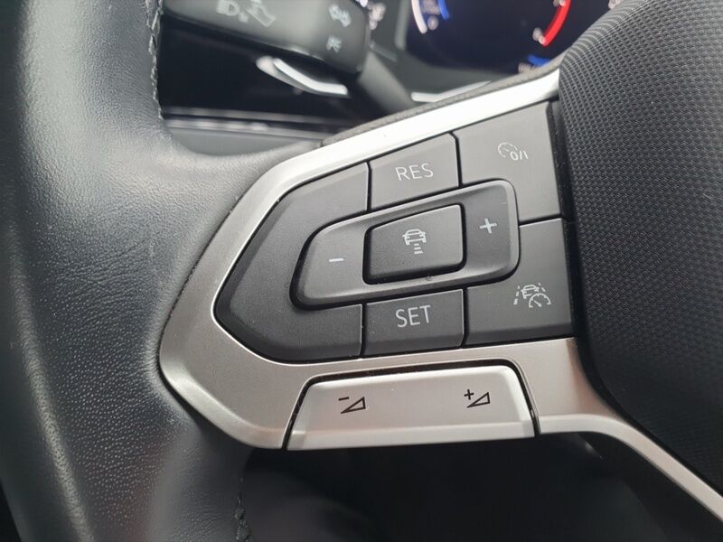 More views of Volkswagen Polo
