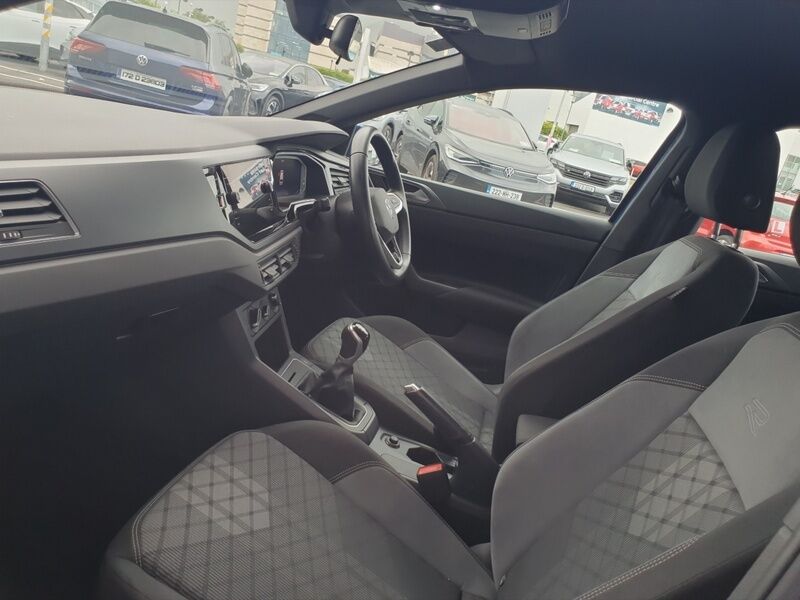 More views of Volkswagen Polo