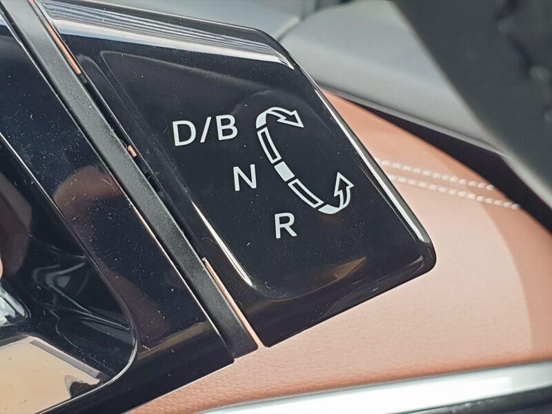 More views of Volkswagen ID.4