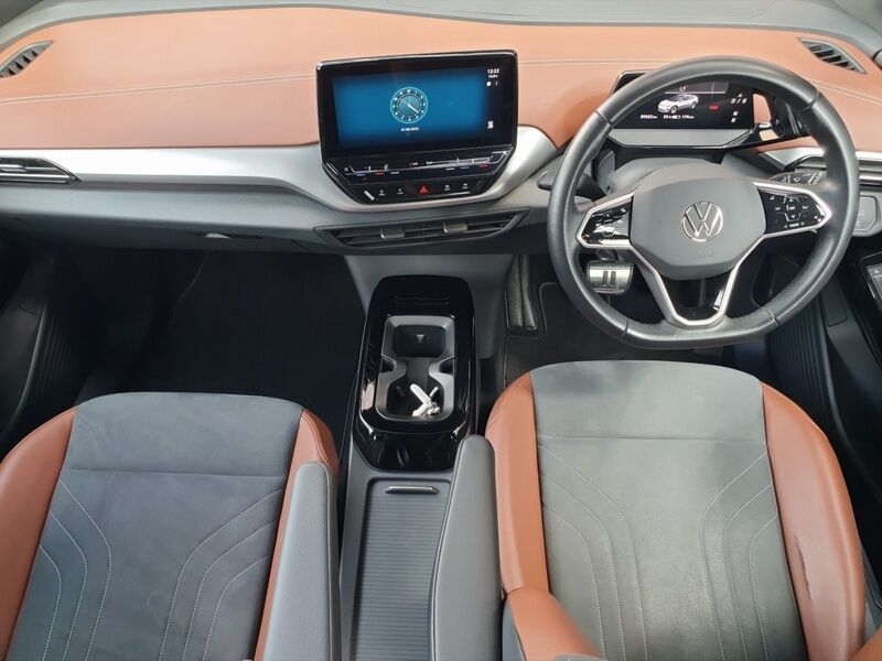 More views of Volkswagen ID.4