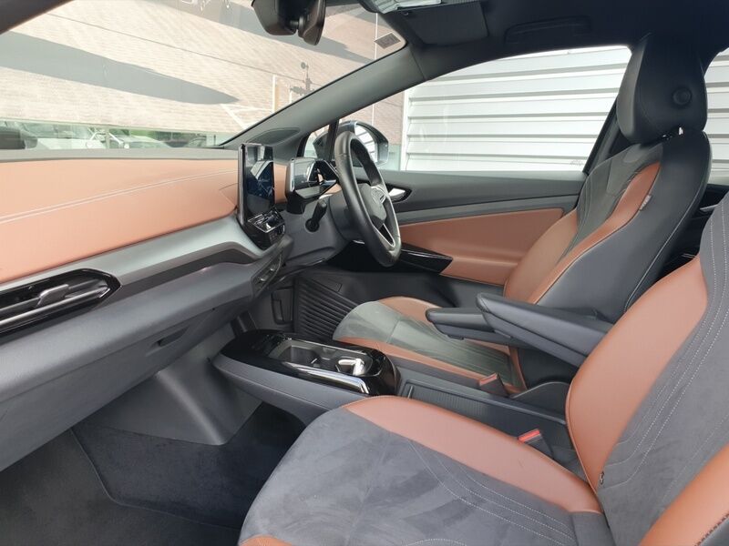 More views of Volkswagen ID.4