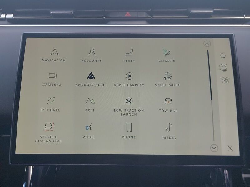 More views of Land Rover Range Rover Sport