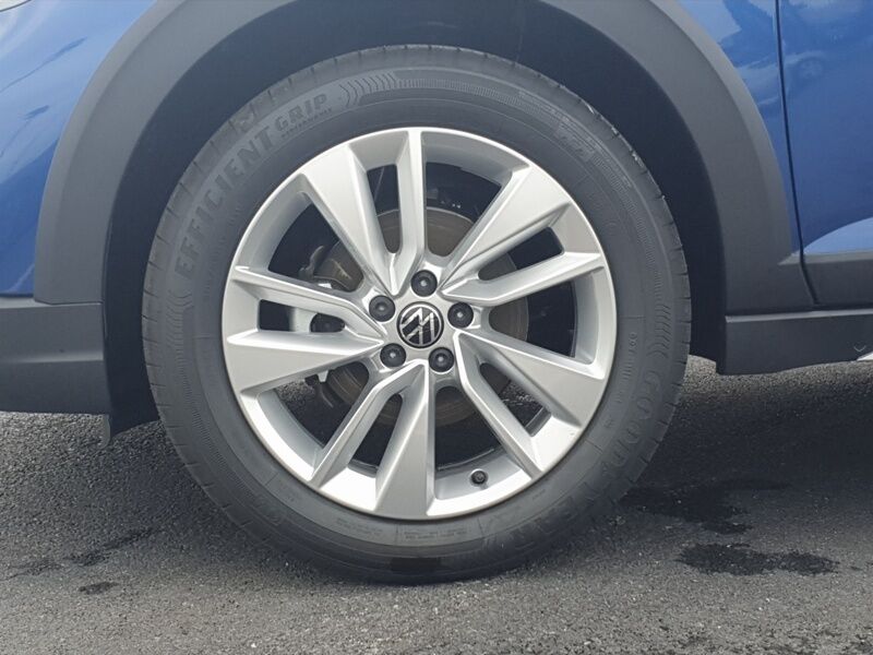 More views of Volkswagen Taigo