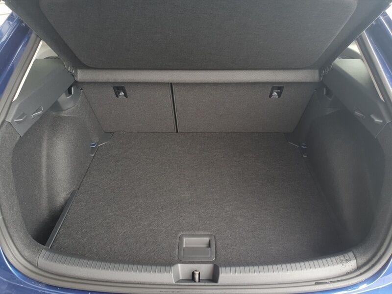 More views of Volkswagen Taigo