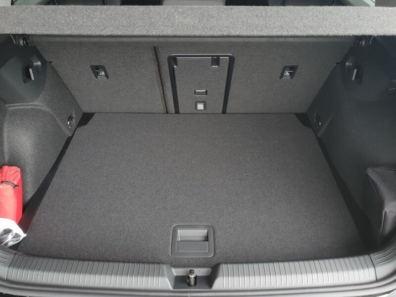 More views of Volkswagen Golf