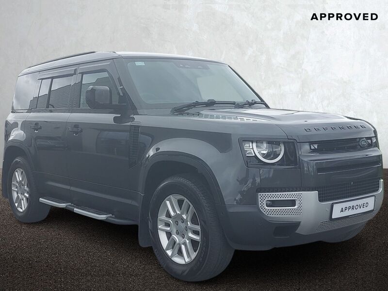 More views of Land Rover Defender
