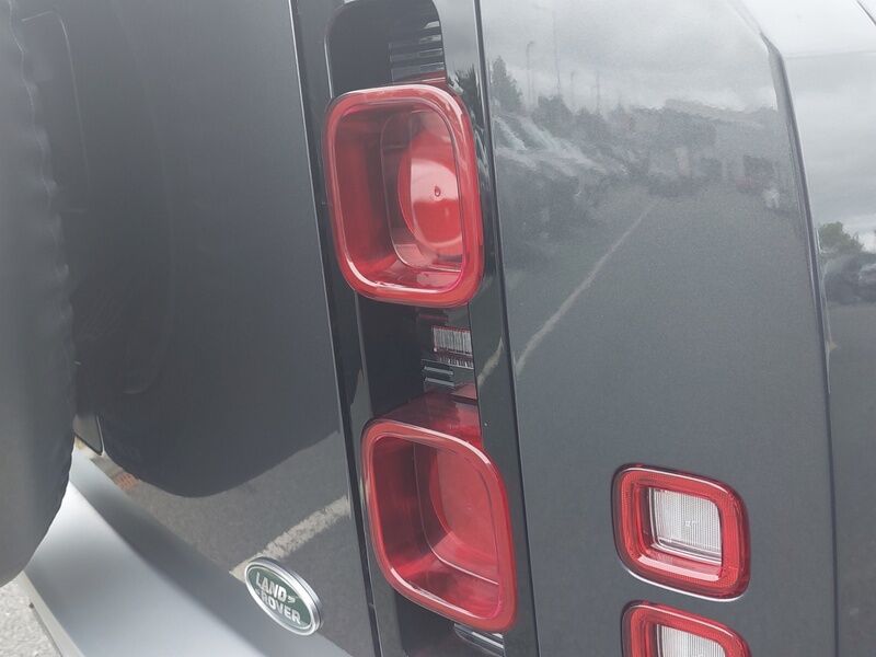 More views of Land Rover Defender