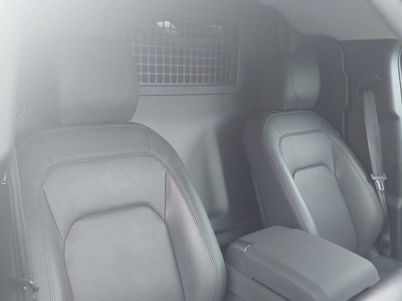 More views of Land Rover Defender