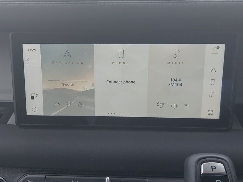 More views of Land Rover Defender