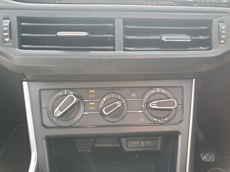 More views of Volkswagen Polo