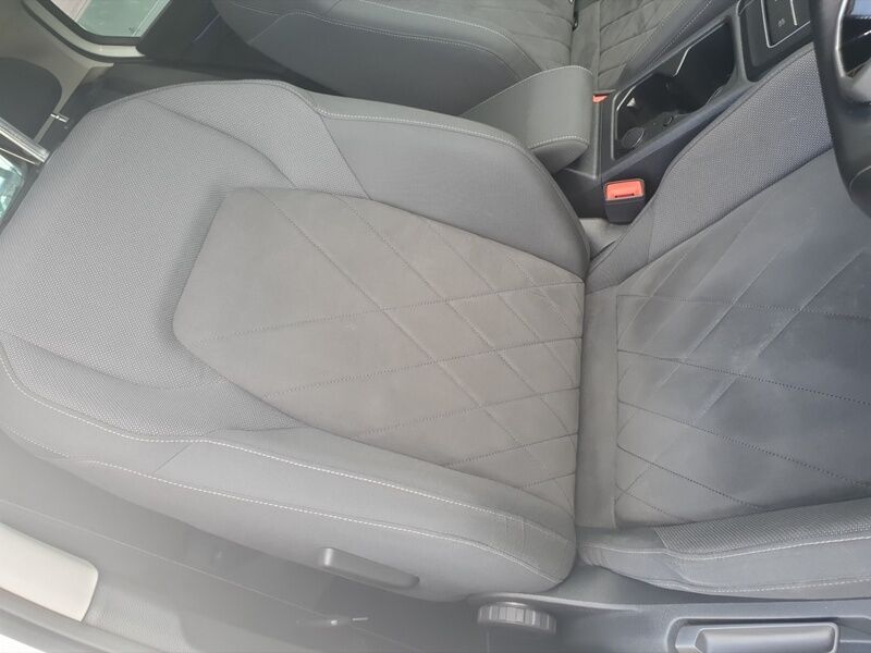 More views of Volkswagen Golf